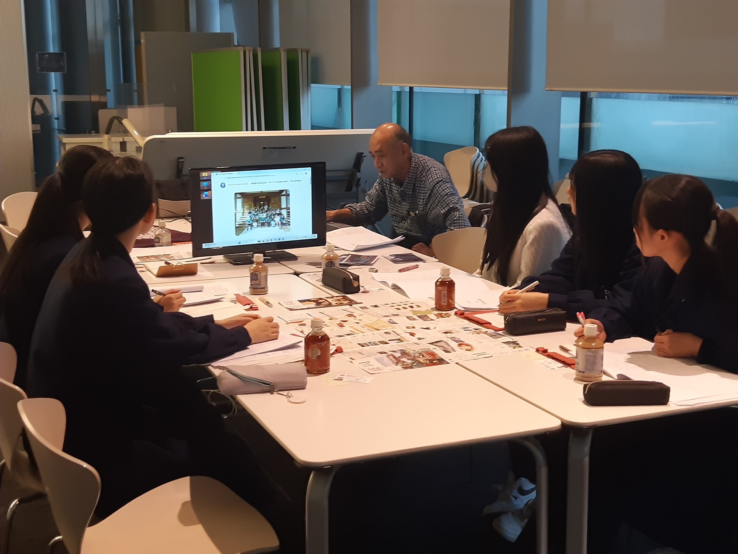 10/28 Interactive talk with high school students